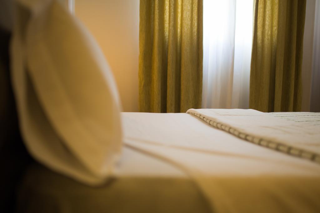 Hostal Albero By Eme Hoteles Sanlúcar la Mayor Eksteriør bilde
